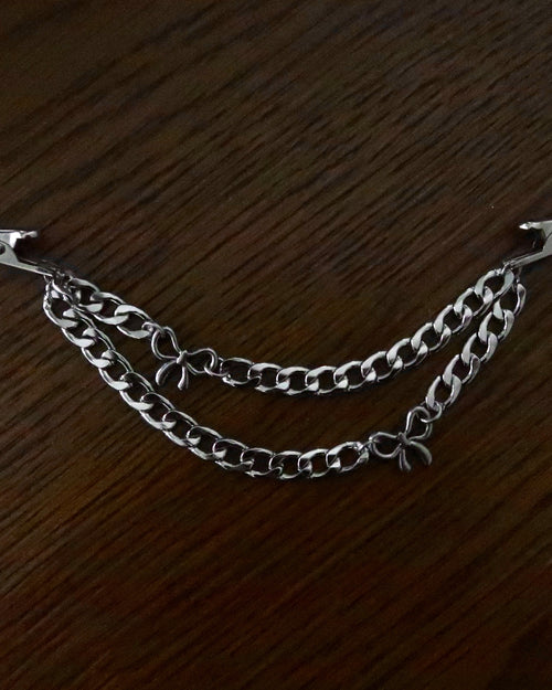 Coquette Dual Chain Clip